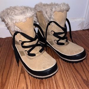 Sorel Tivoli Waterproof Boots